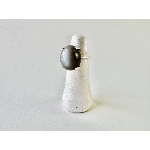 Moonstone Cat's Eye Grey Chatoyancy Ring Unisex Sri Lankan Gemstone Ring Size 7 - Picture 1 of 6